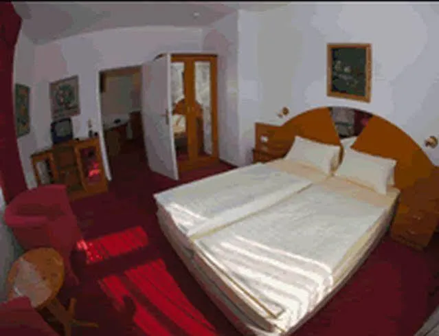 Hotel Bayernland München 3*,
